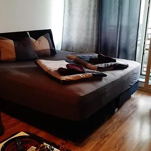 https://tolle-private-2-zimmer-wohnung-im-szene-bezirk-berlin.find-berlin-hotels.com